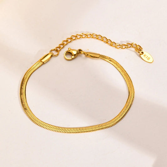 Herringbone Chain Bracelet in Gold Vermil