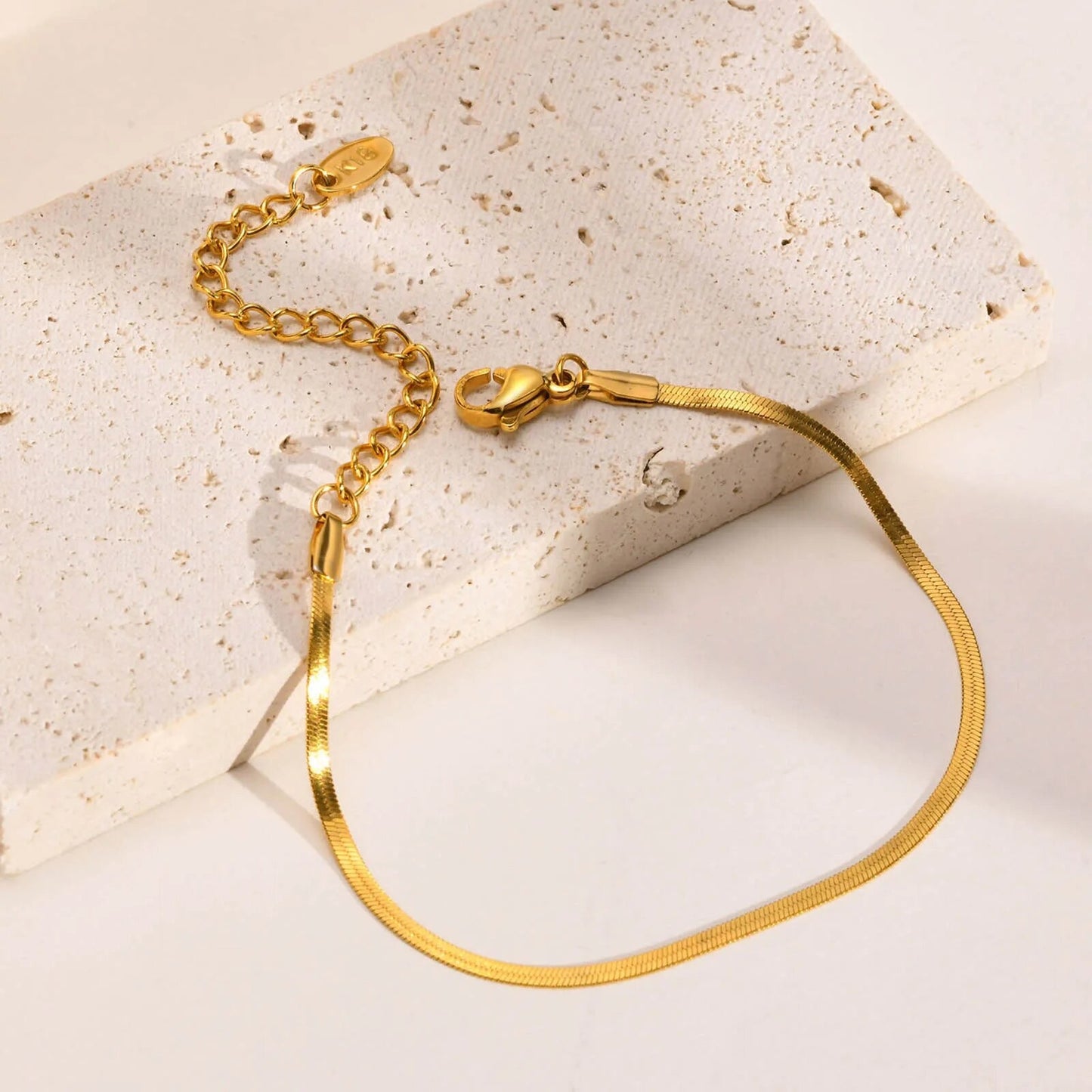 Herringbone Chain Bracelet in Gold Vermil