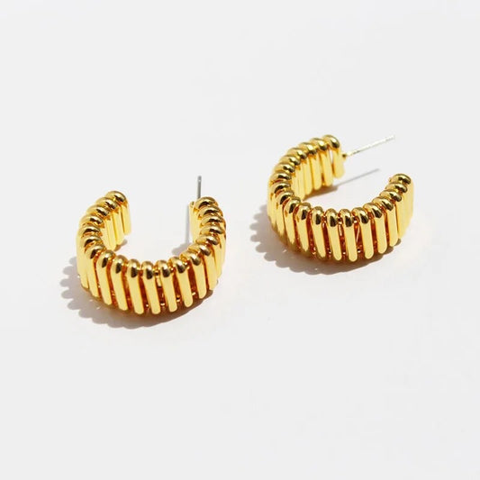 Chunky Ribbed Hoop Earrings in Gold Vermeil