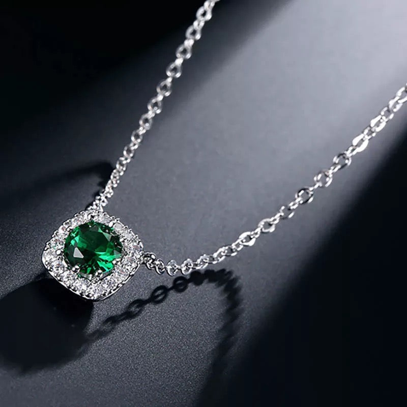 Necklace and Stud Earrings Set in Green Cubic Zirconia