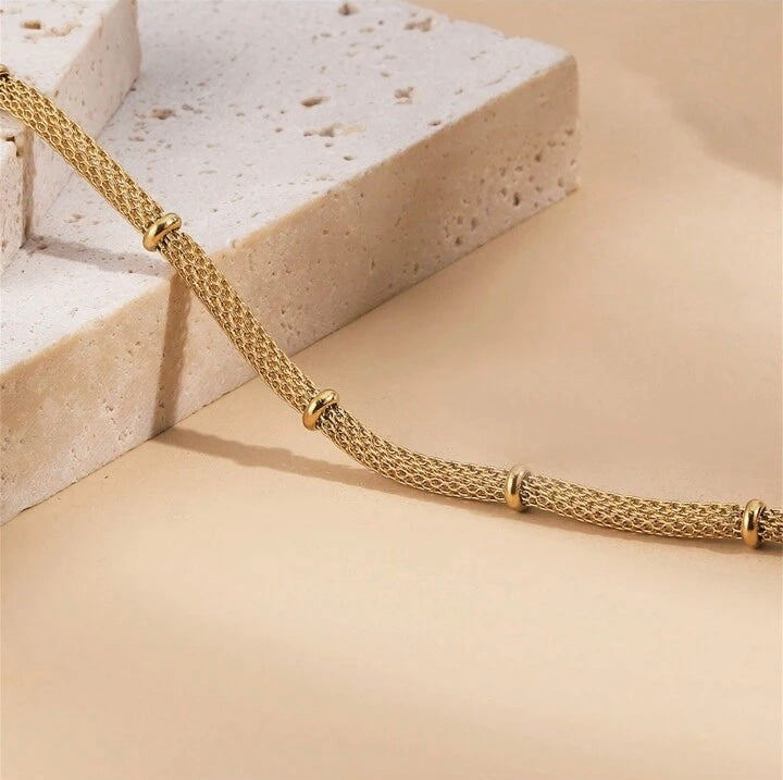 Mesh Chain Station Necklace