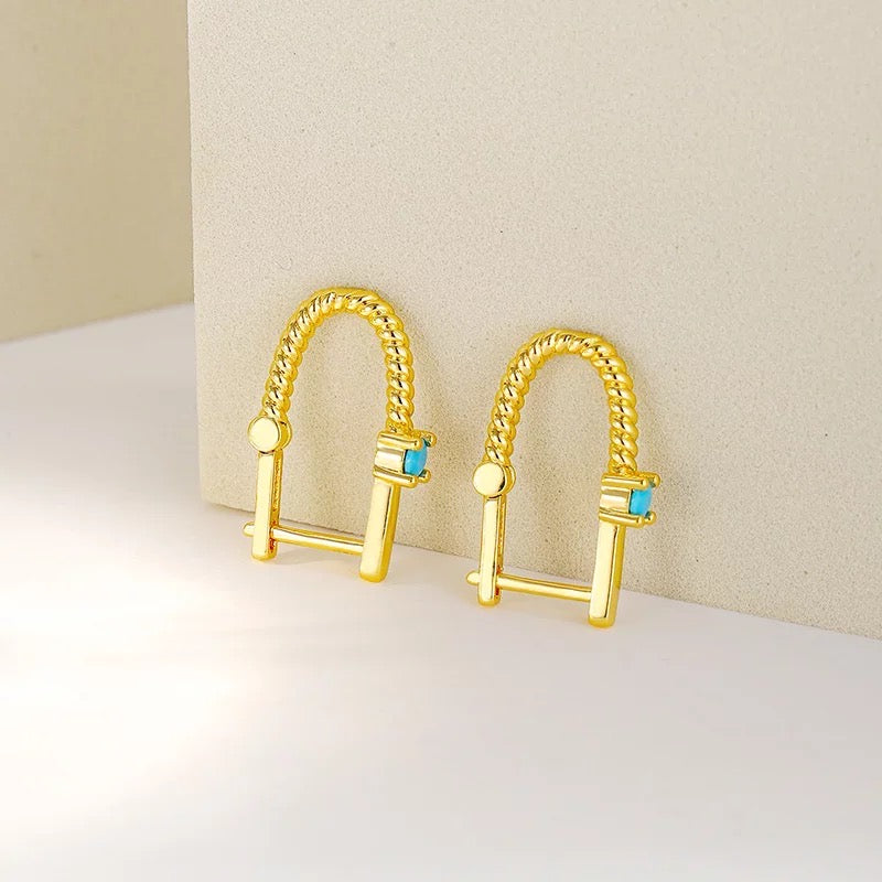 14K Cabel Edge Oval Huggie Hoop Earrings with Turquoise Accent